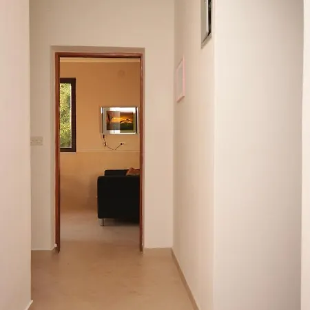 And By The Sea - 7132 Guest house 3*