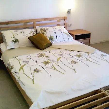 And By The Sea - 7132 Guest house Umag